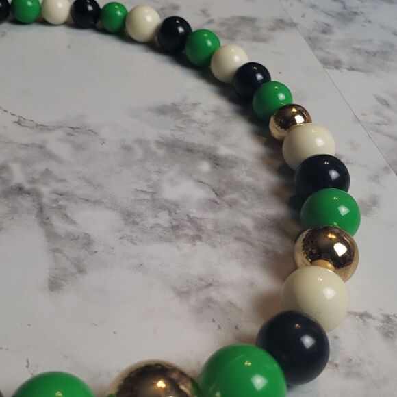 Vintage Black, Green, Gold and White Necklace - Picture 4 of 5